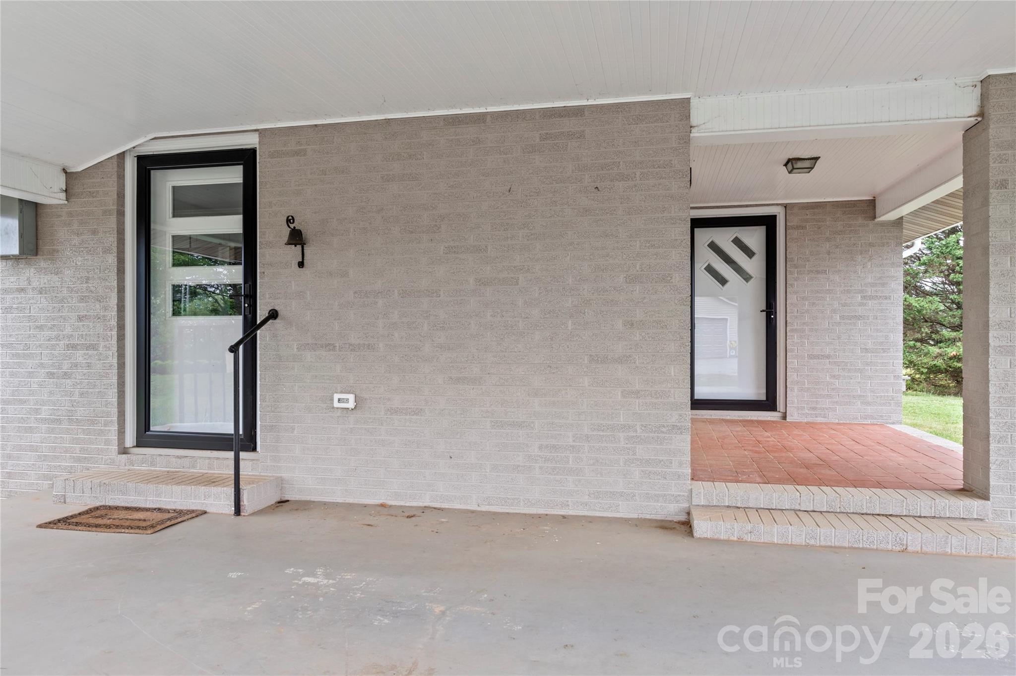 114 Shiloh Farm Trail Property Photo 6