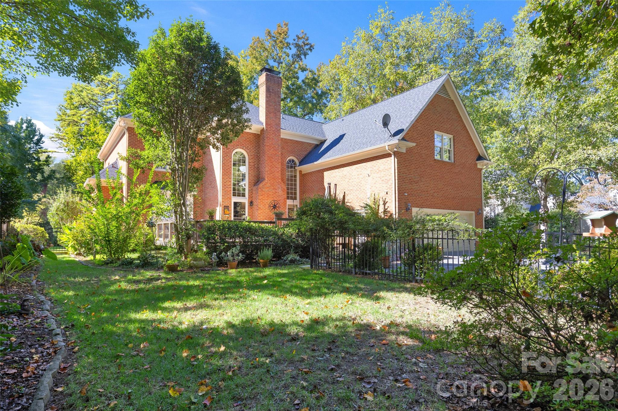 3601 Castellaine Drive Property Photo 24