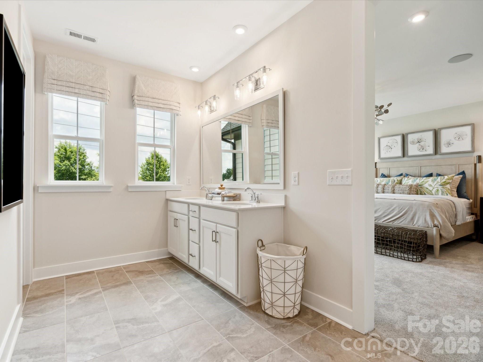 336 Ardmore Drive Property Photo 13