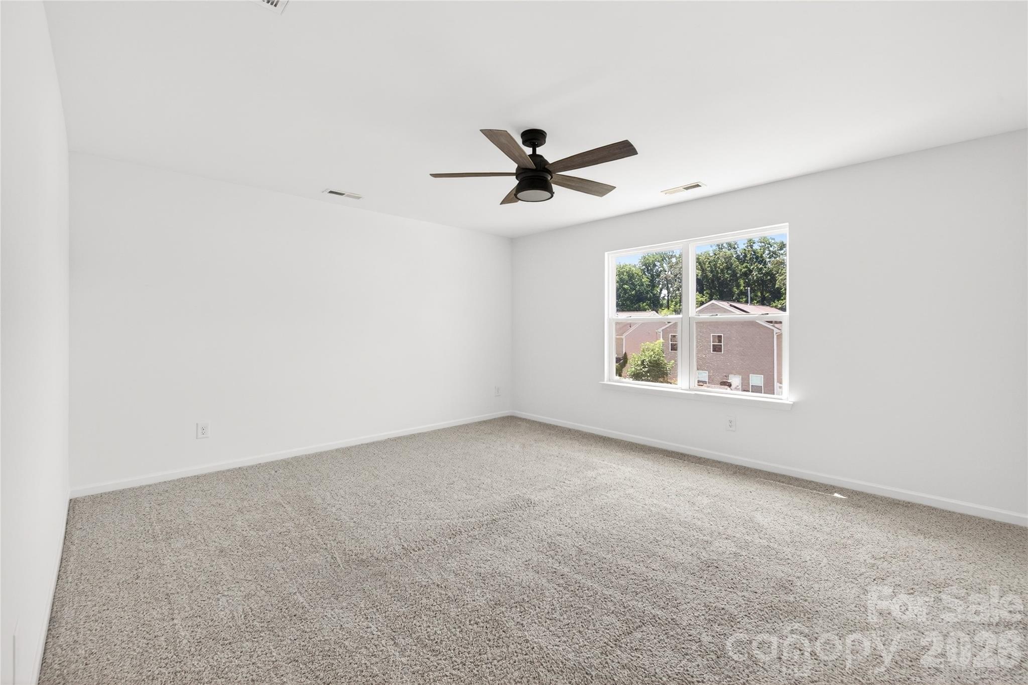 9013 Magnolia Lily Avenue Property Photo 10