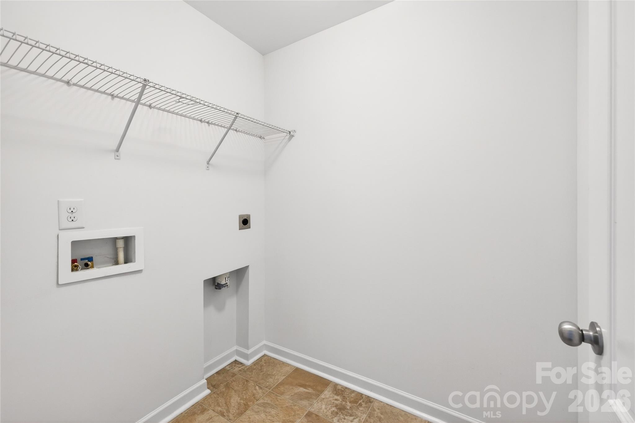 9013 Magnolia Lily Avenue Property Photo 28