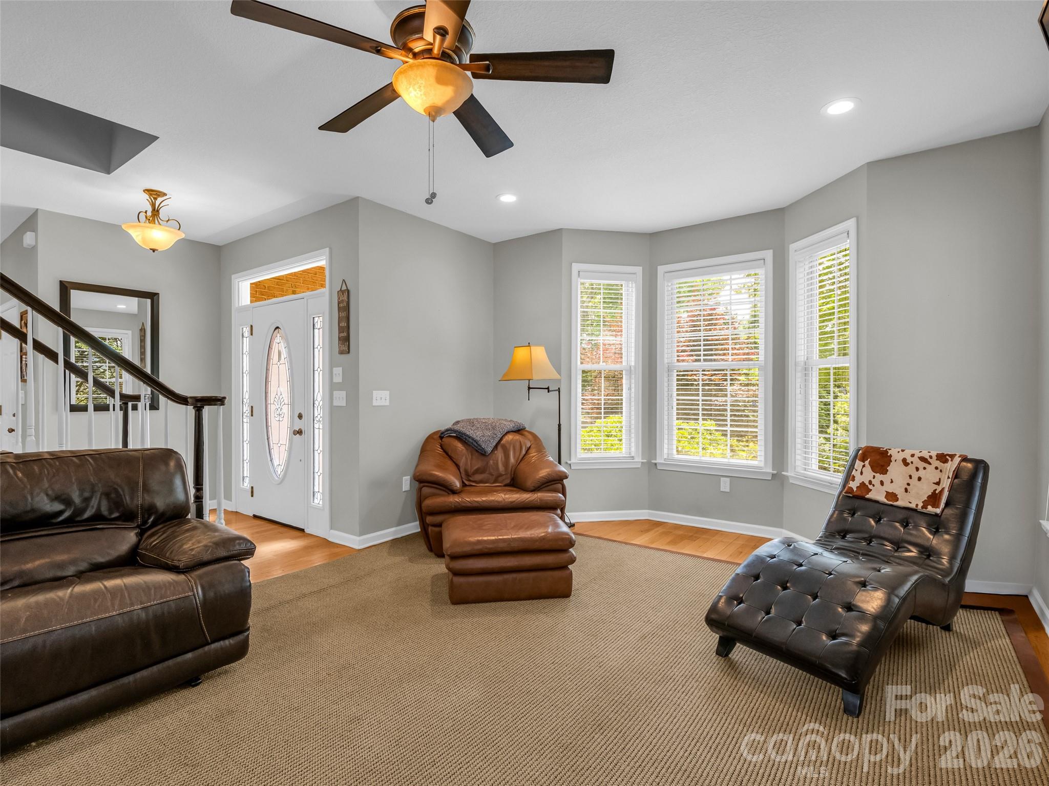 99 Driftstone Circle Property Photo 6