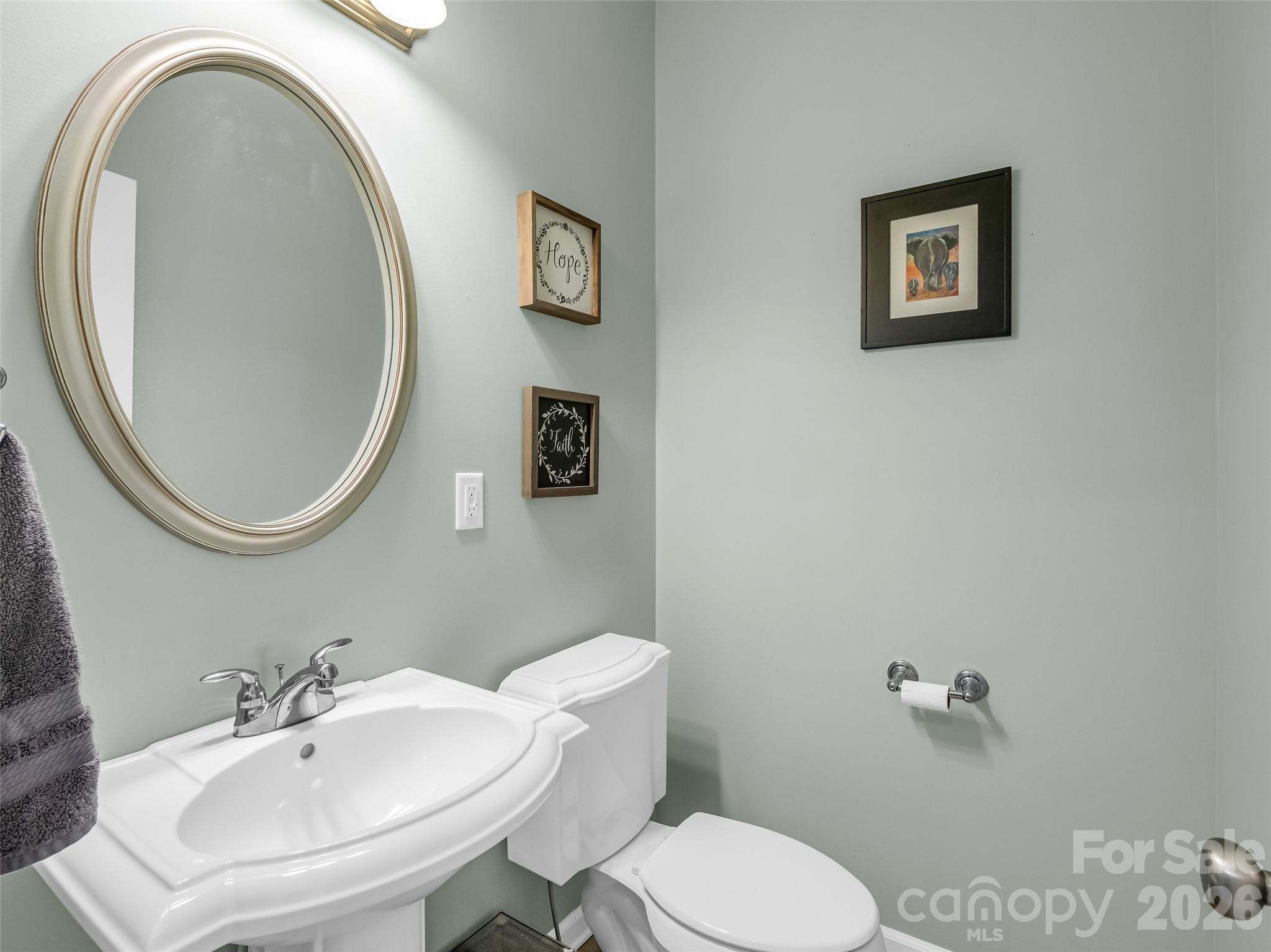 99 Driftstone Circle Property Photo 17