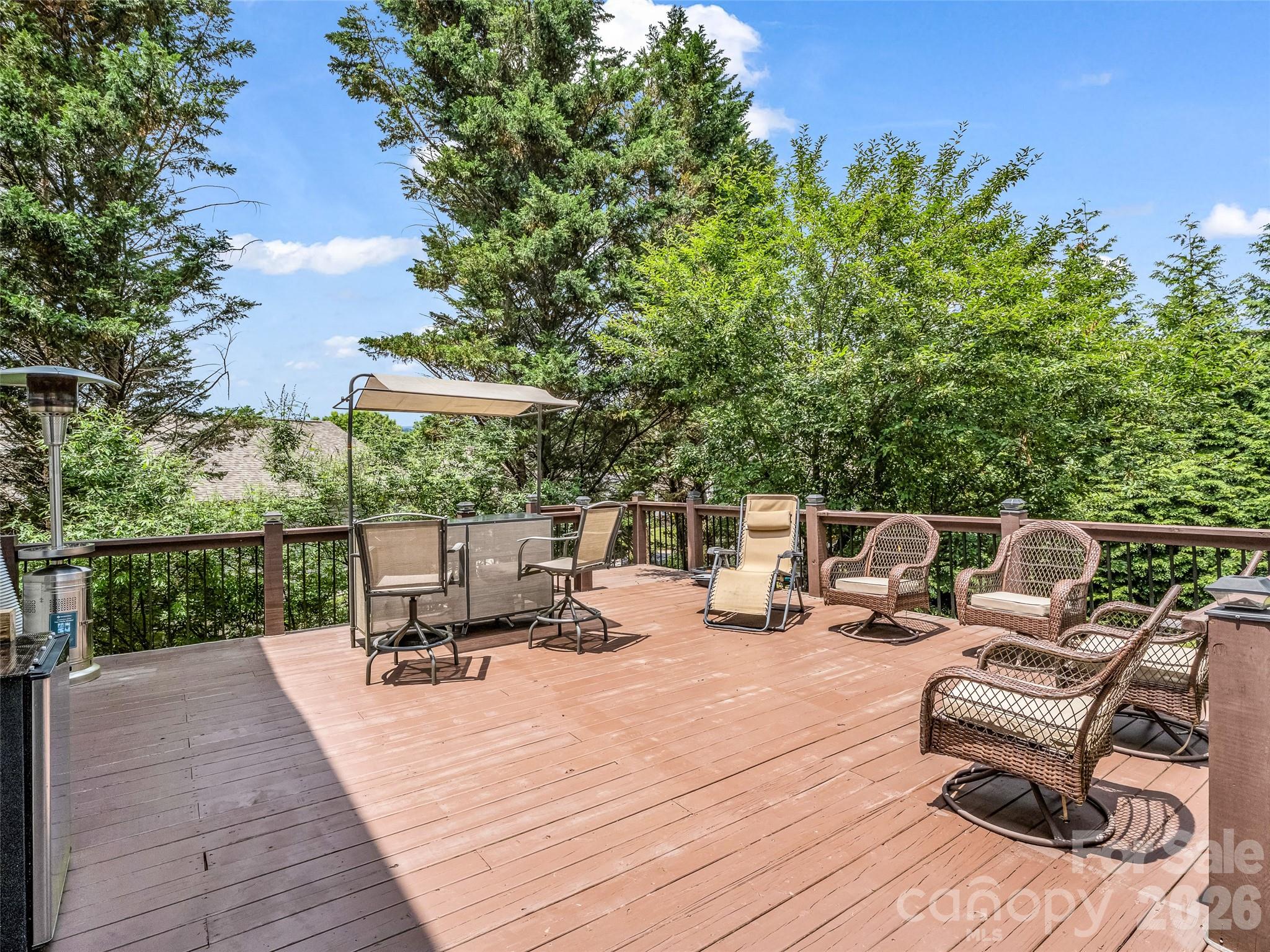 99 Driftstone Circle Property Photo 19