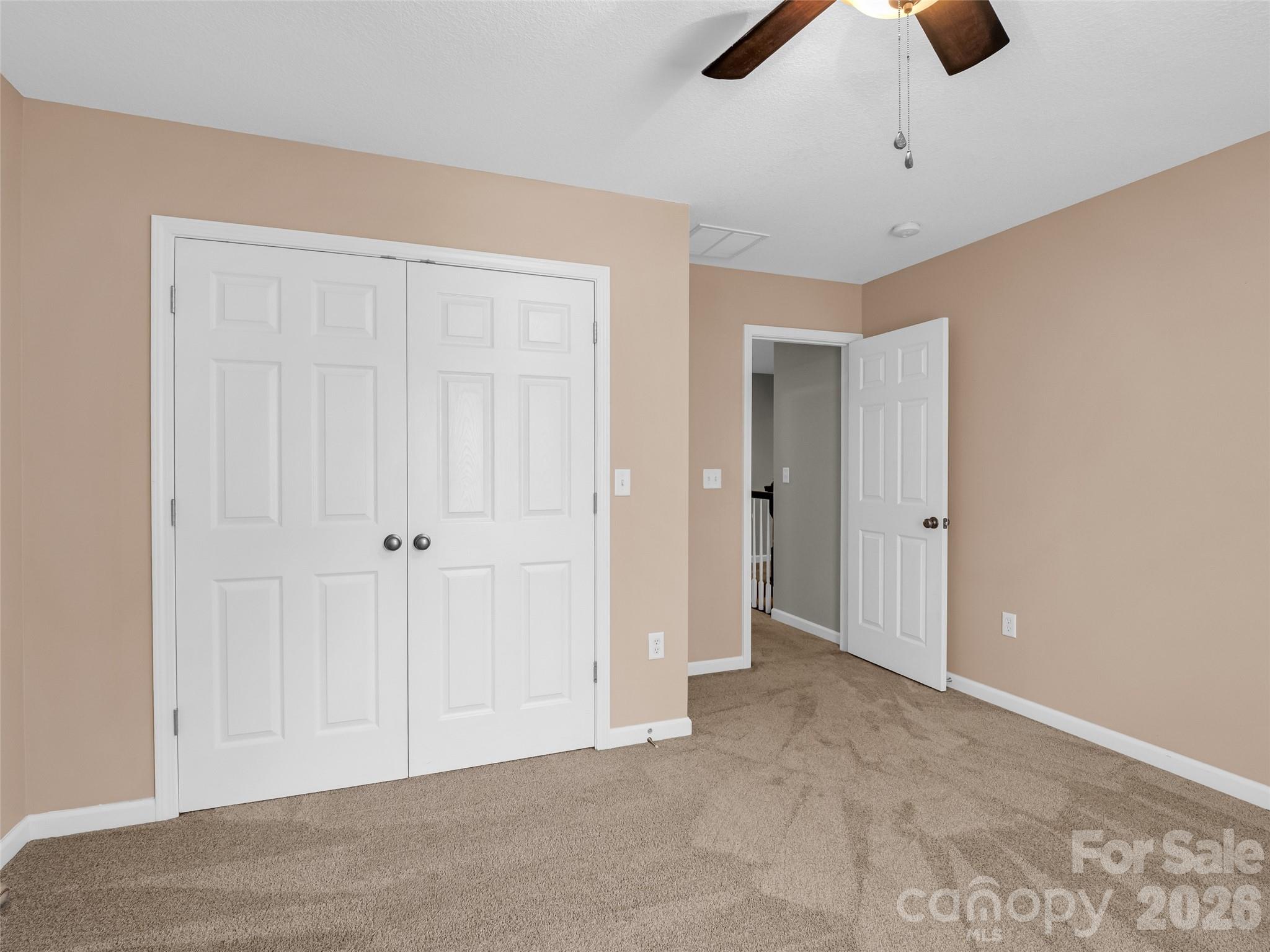 99 Driftstone Circle Property Photo 22