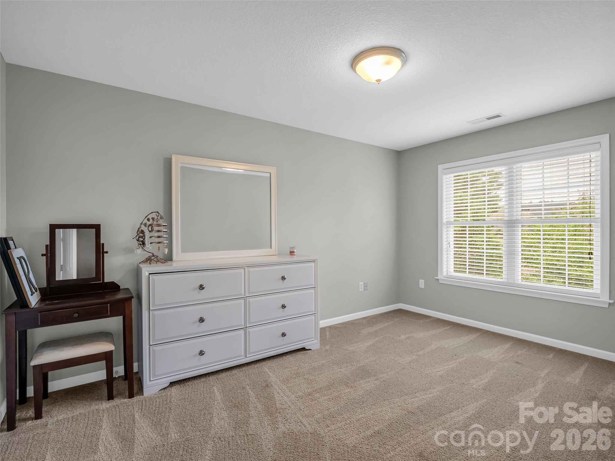 99 Driftstone Circle Property Photo 23