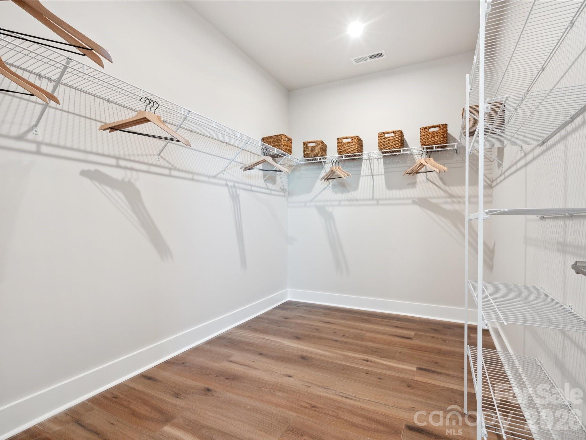 330 Ardmore Drive Property Photo 13