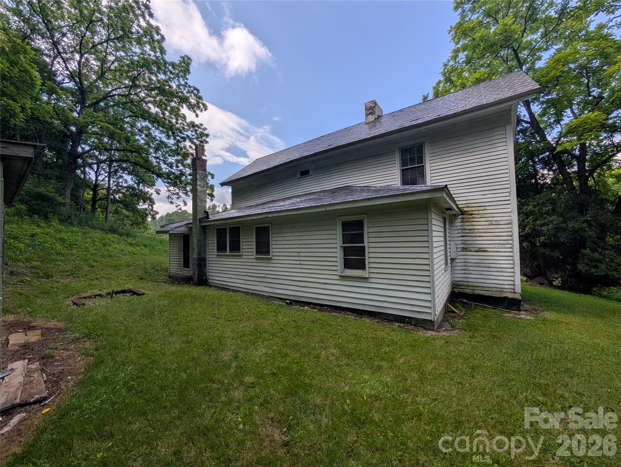 1327 Nc 80 Highway Property Photo 5