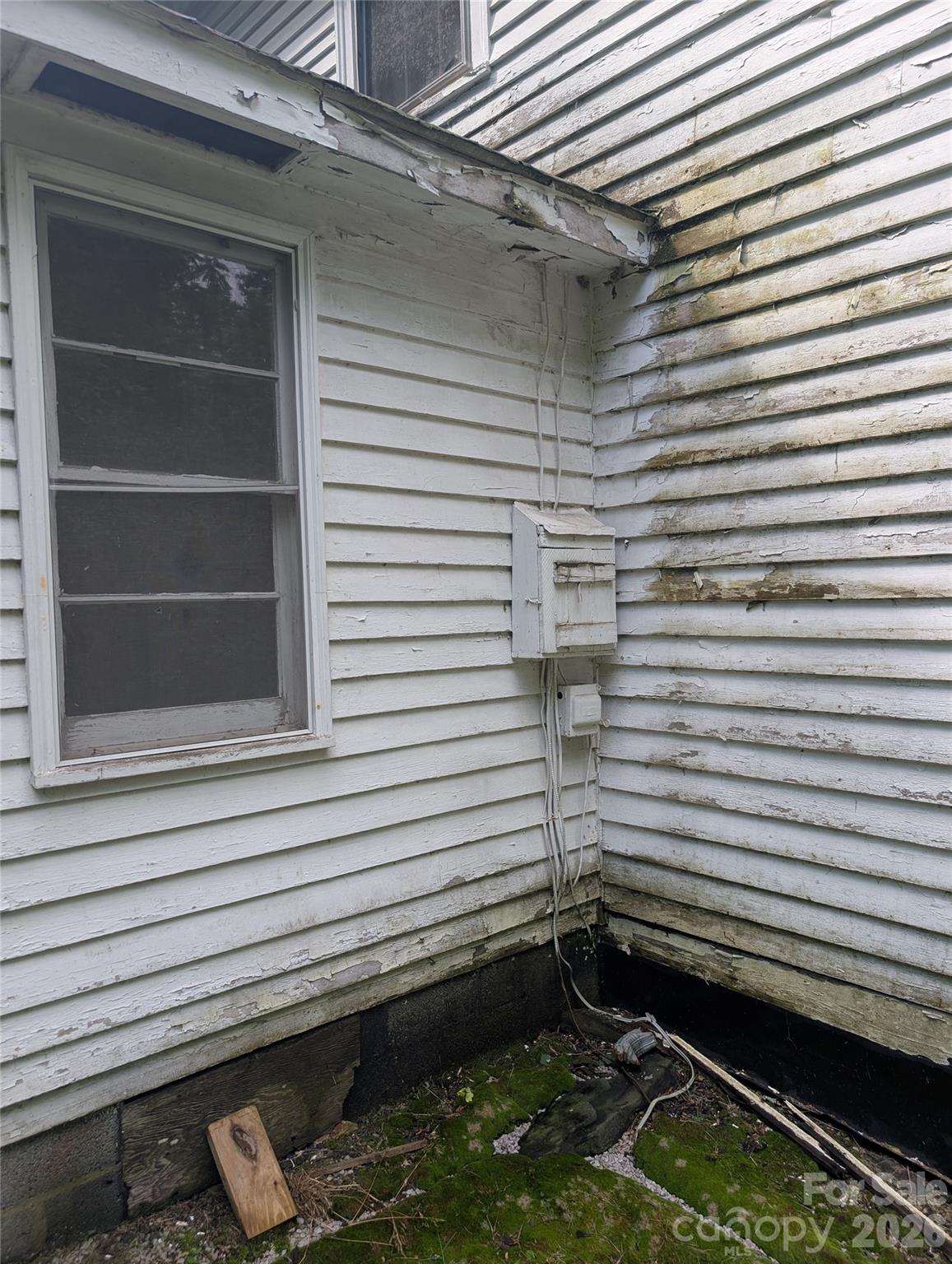1327 Nc 80 Highway Property Photo 8