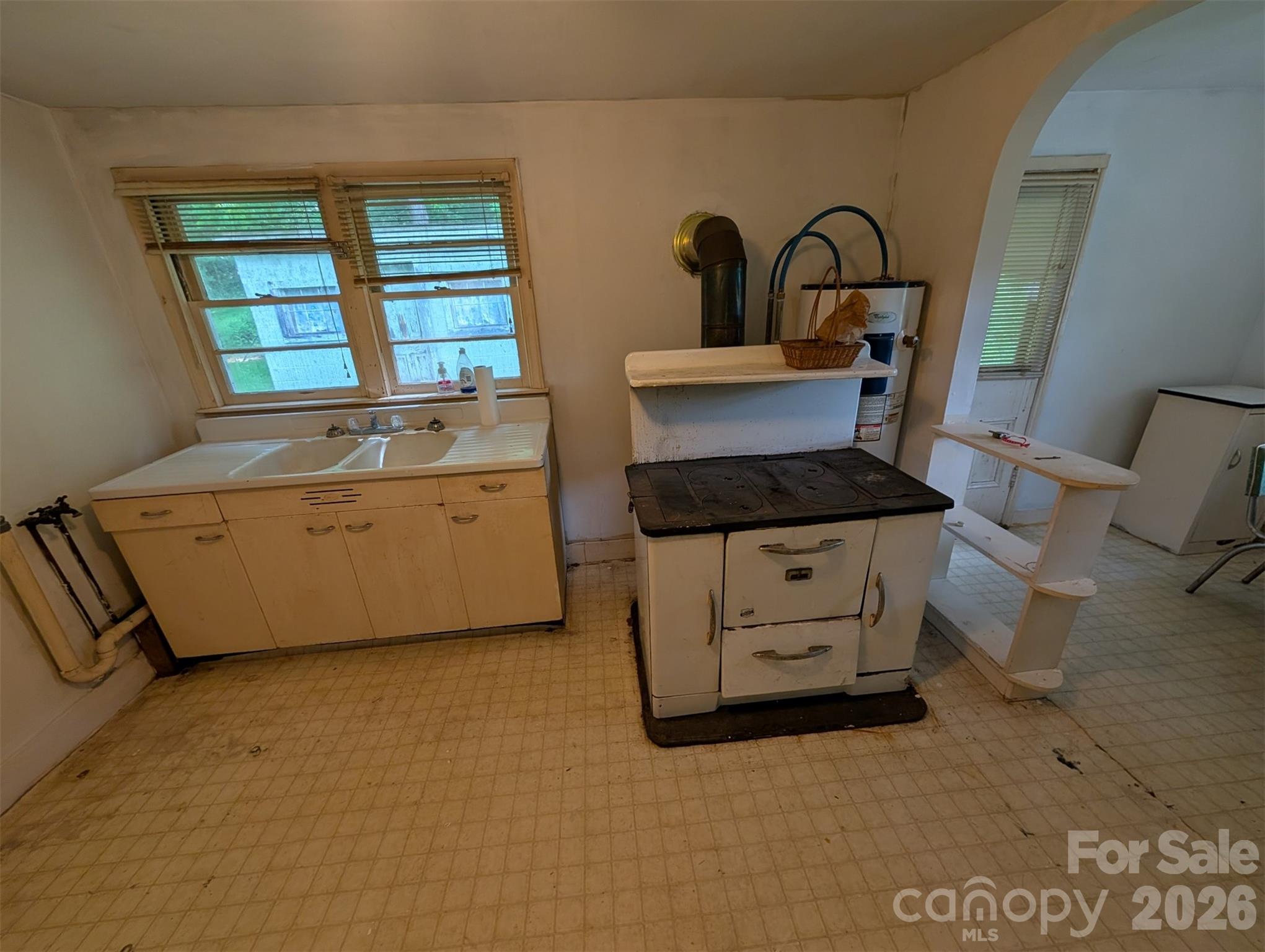 1327 Nc 80 Highway Property Photo 16