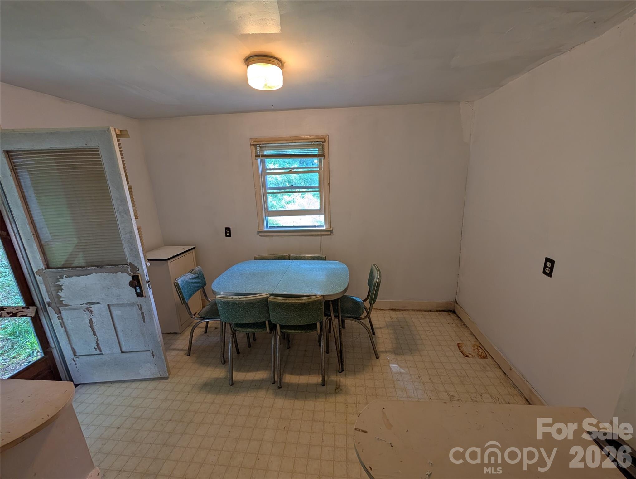 1327 Nc 80 Highway Property Photo 17