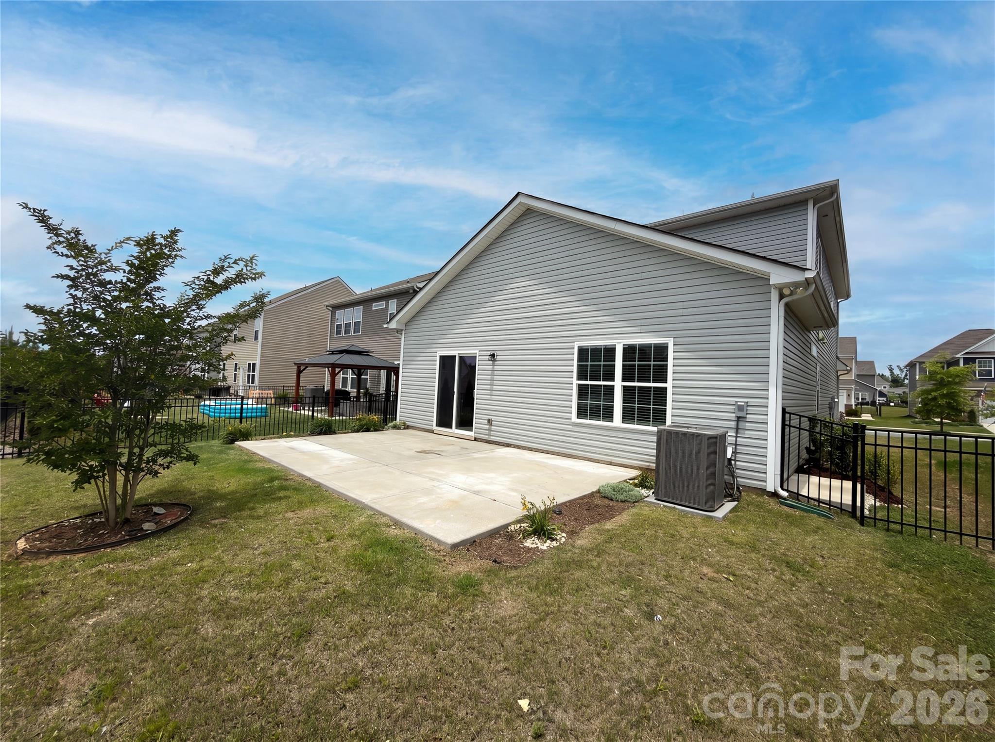 7725 Sea Turtle Way Property Photo 5