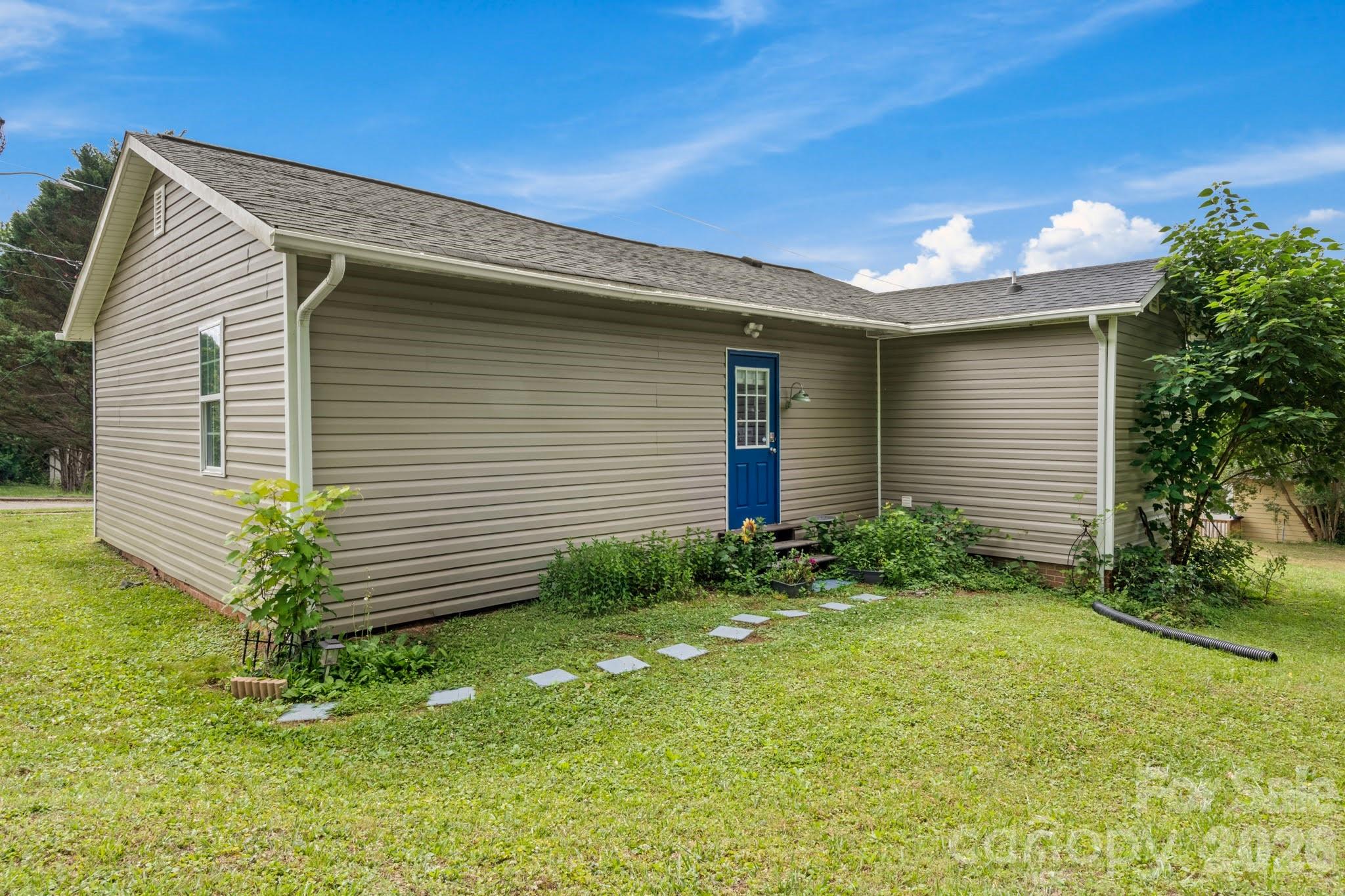 112 Hillcrest Street Property Photo 24