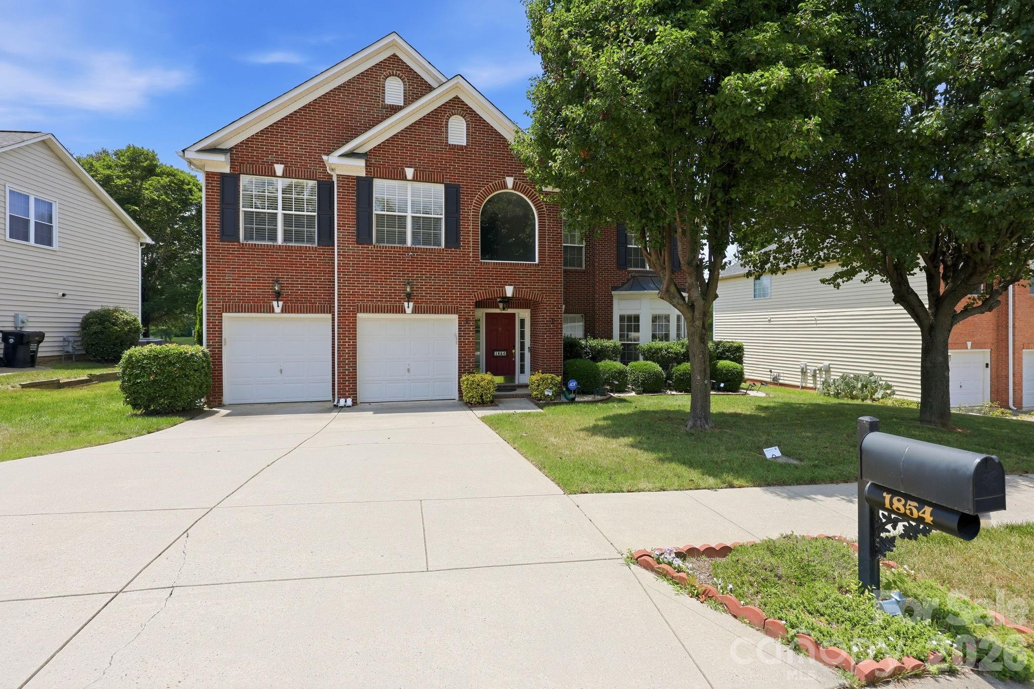1854 Briarcrest Drive Property Photo 4