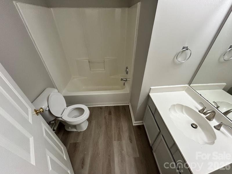 821 Lakehill Road Property Photo 14