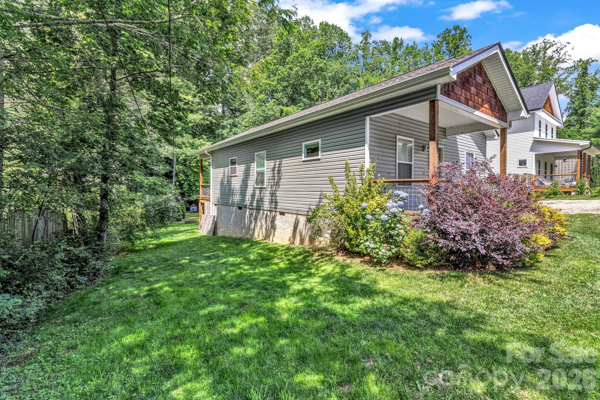 330 Old County Home Road Property Photo 2
