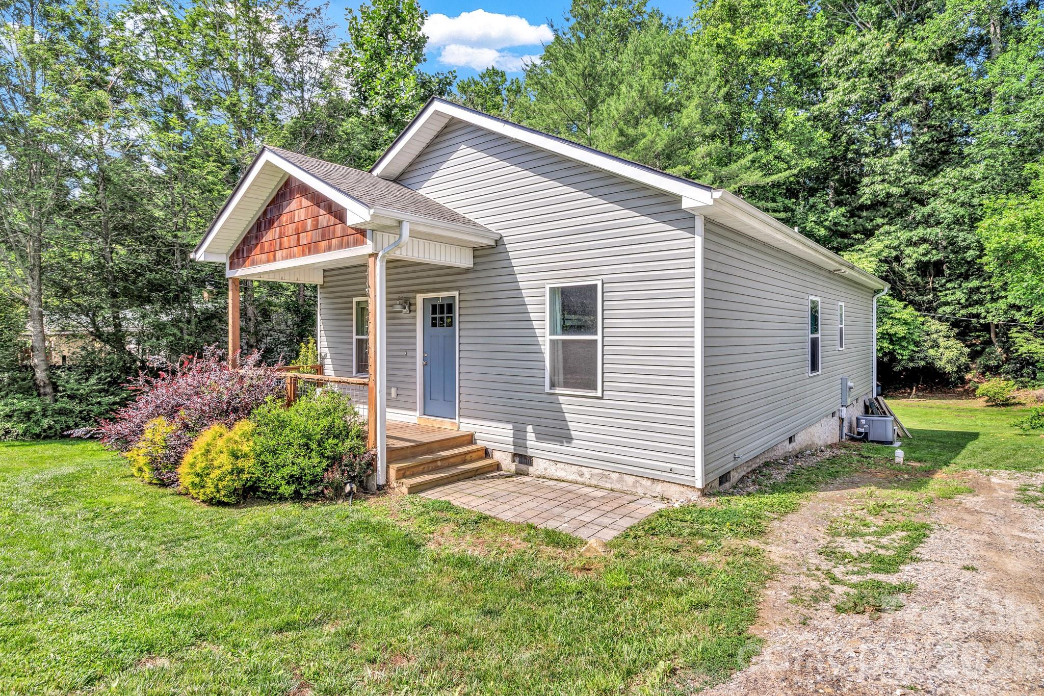 330 Old County Home Road Property Photo 3