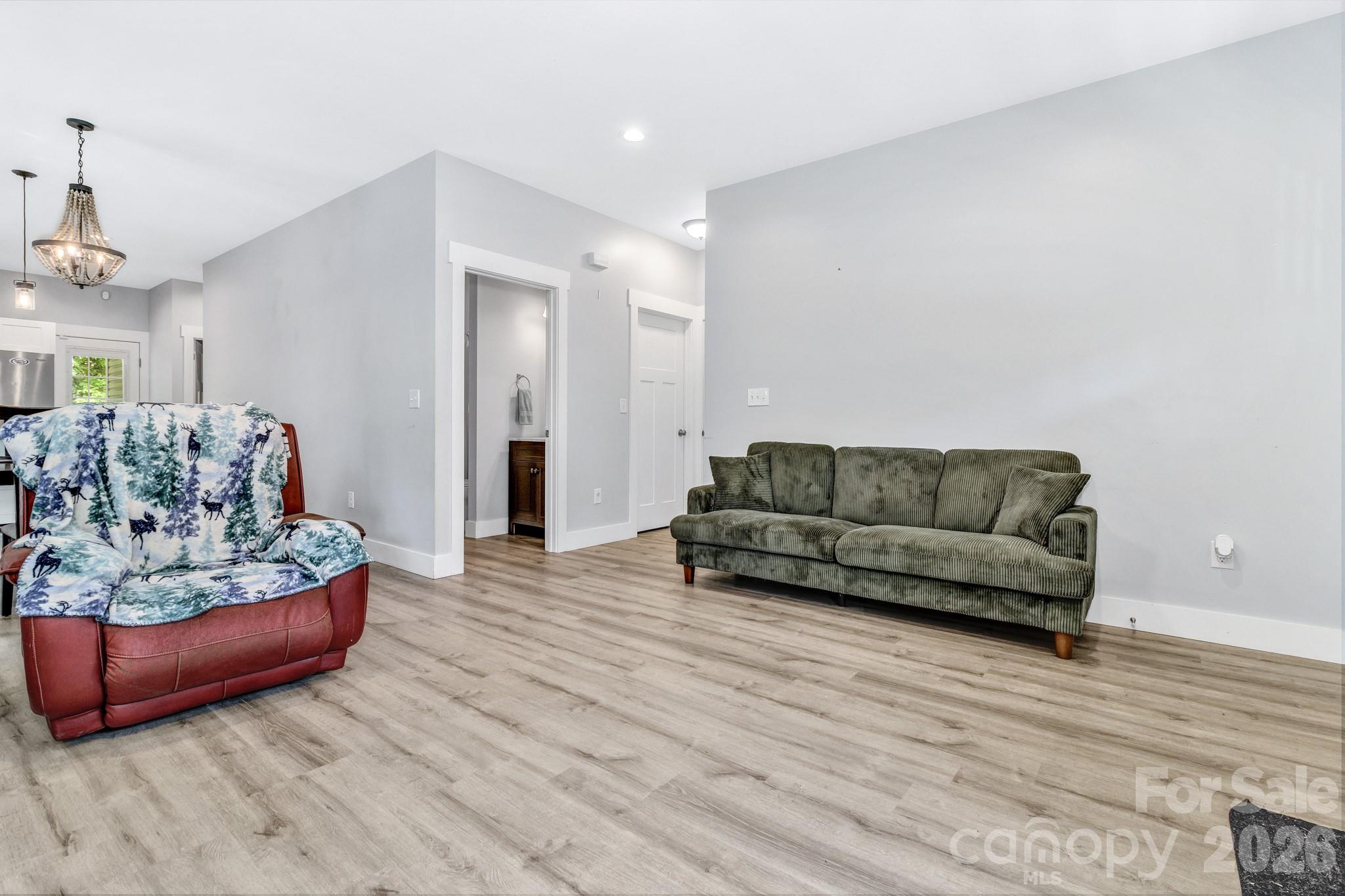 330 Old County Home Road Property Photo 8