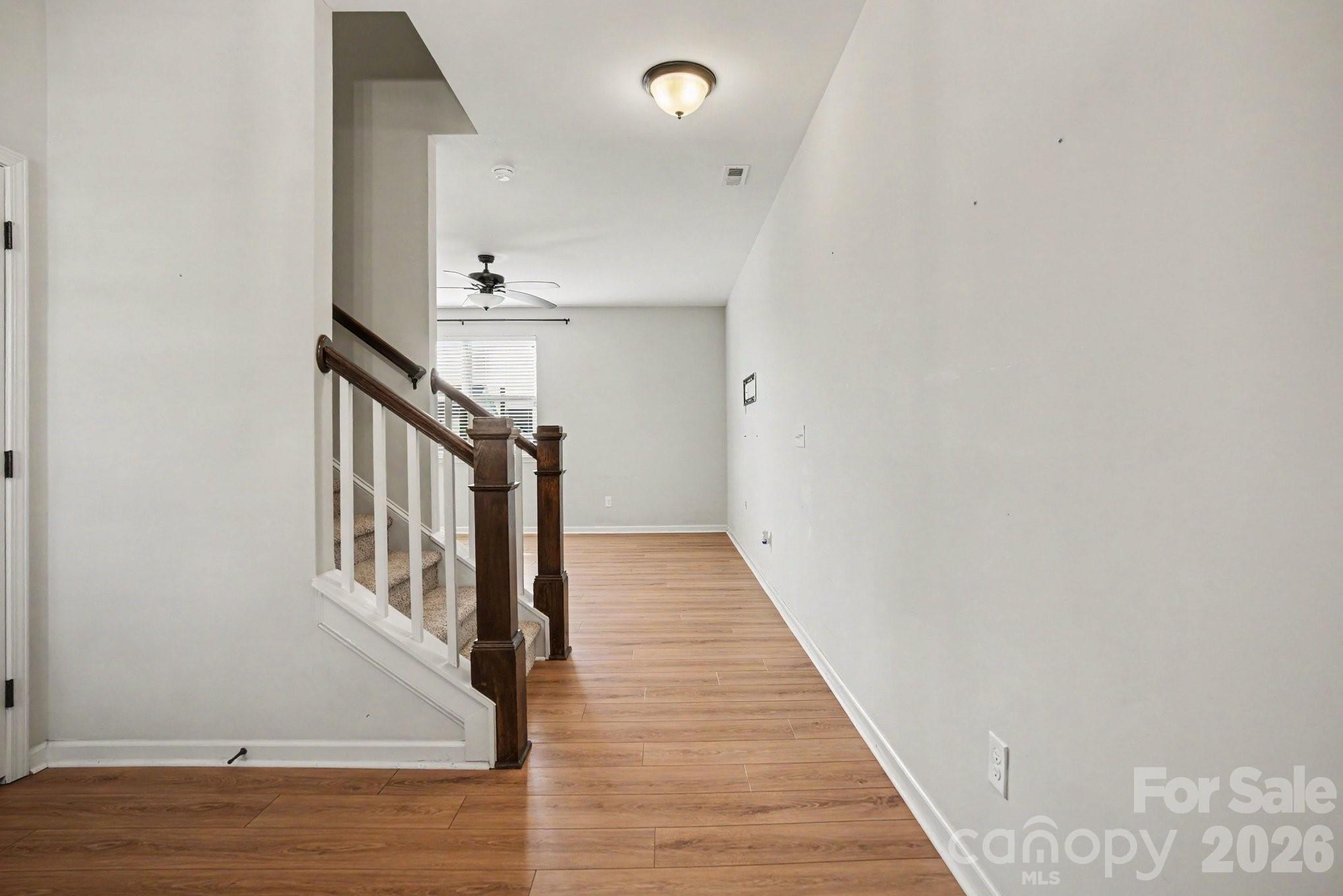 1209 Brooksland Place Property Photo 3