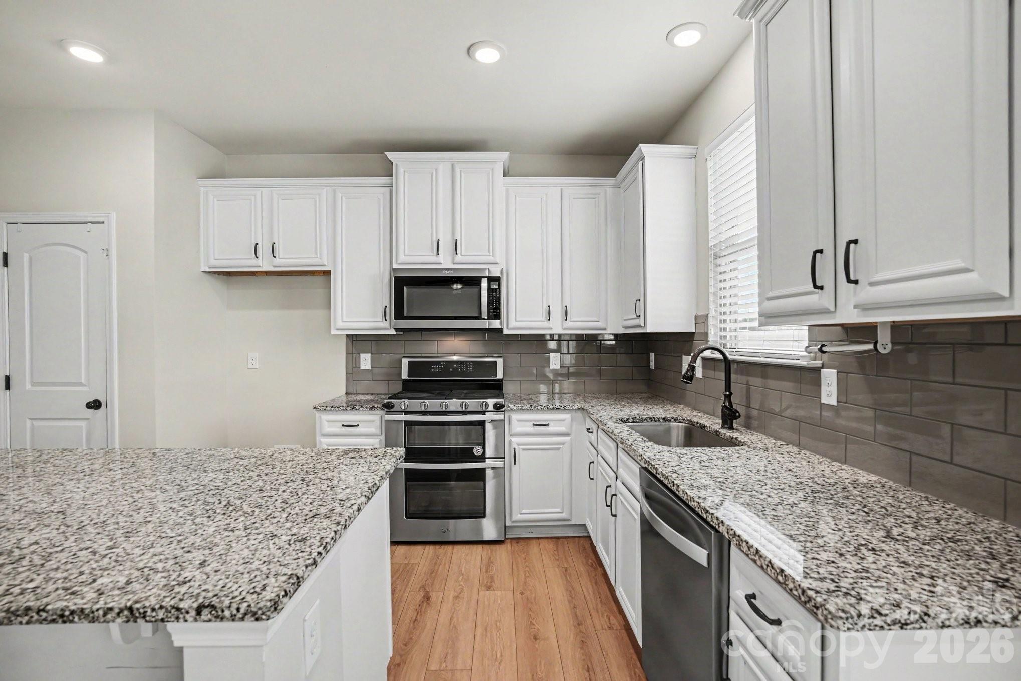 1209 Brooksland Place Property Photo 9