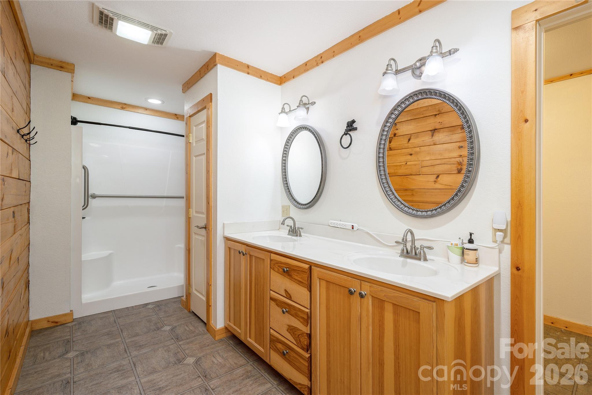 47 Buchanan Lane Property Photo 14