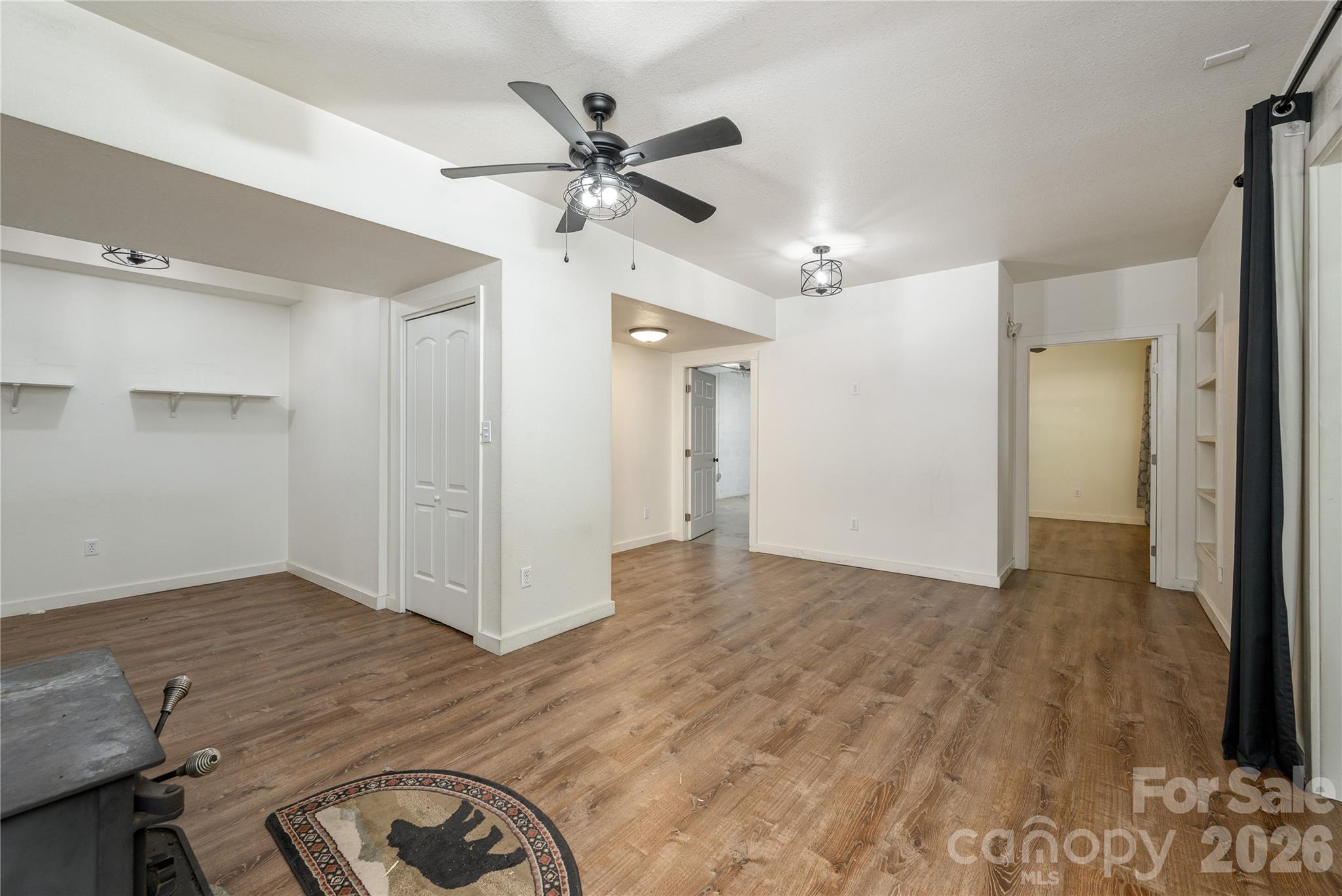 47 Buchanan Lane Property Photo 18