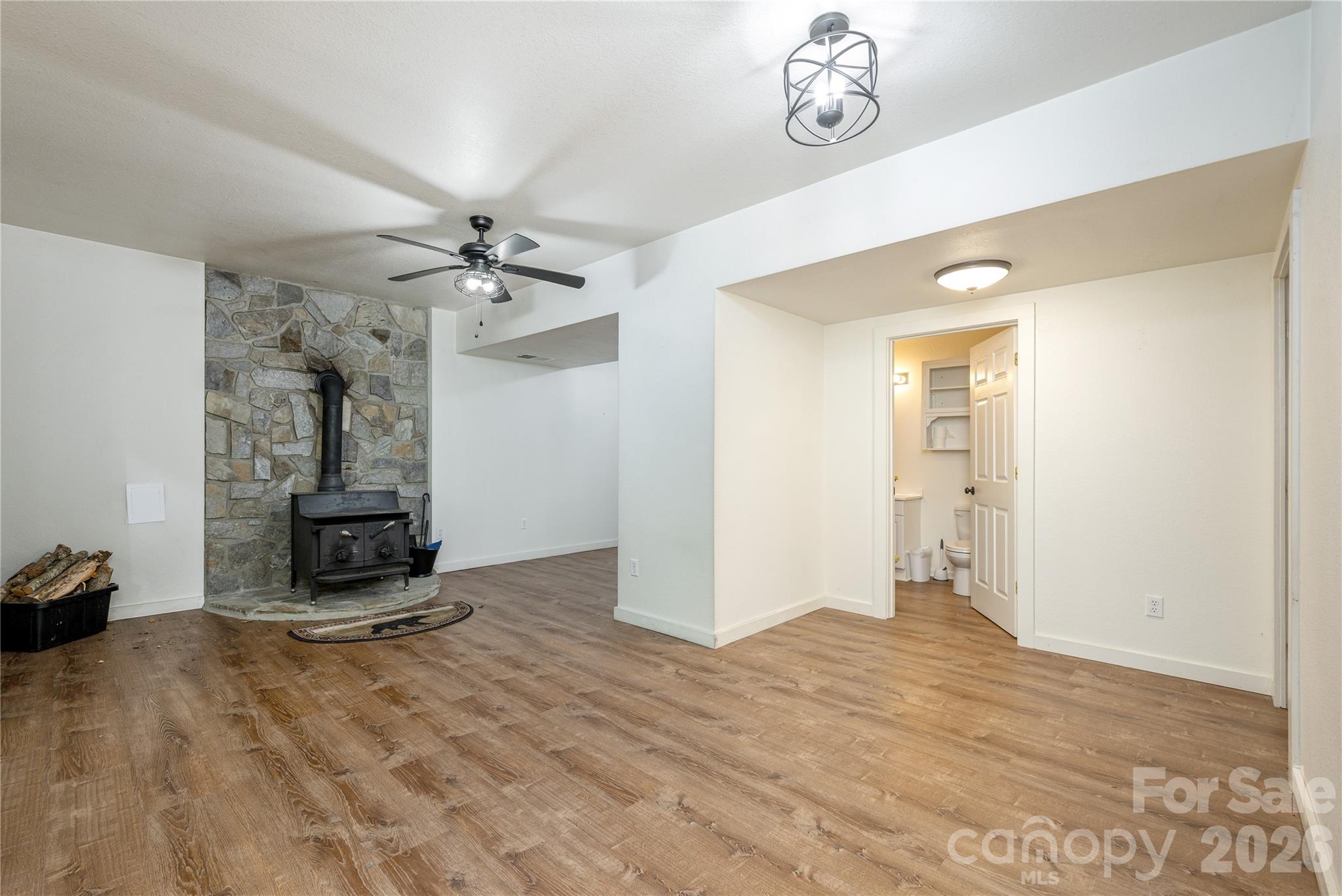 47 Buchanan Lane Property Photo 19