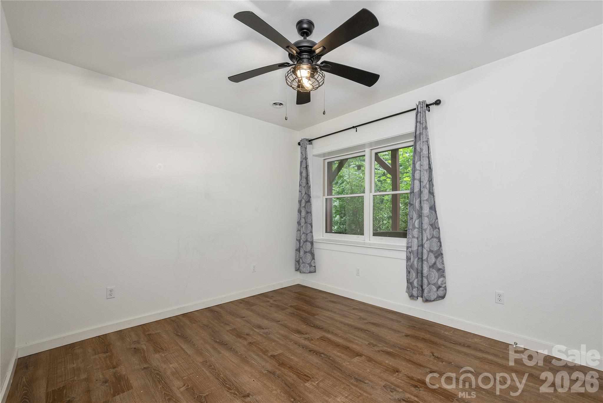 47 Buchanan Lane Property Photo 20