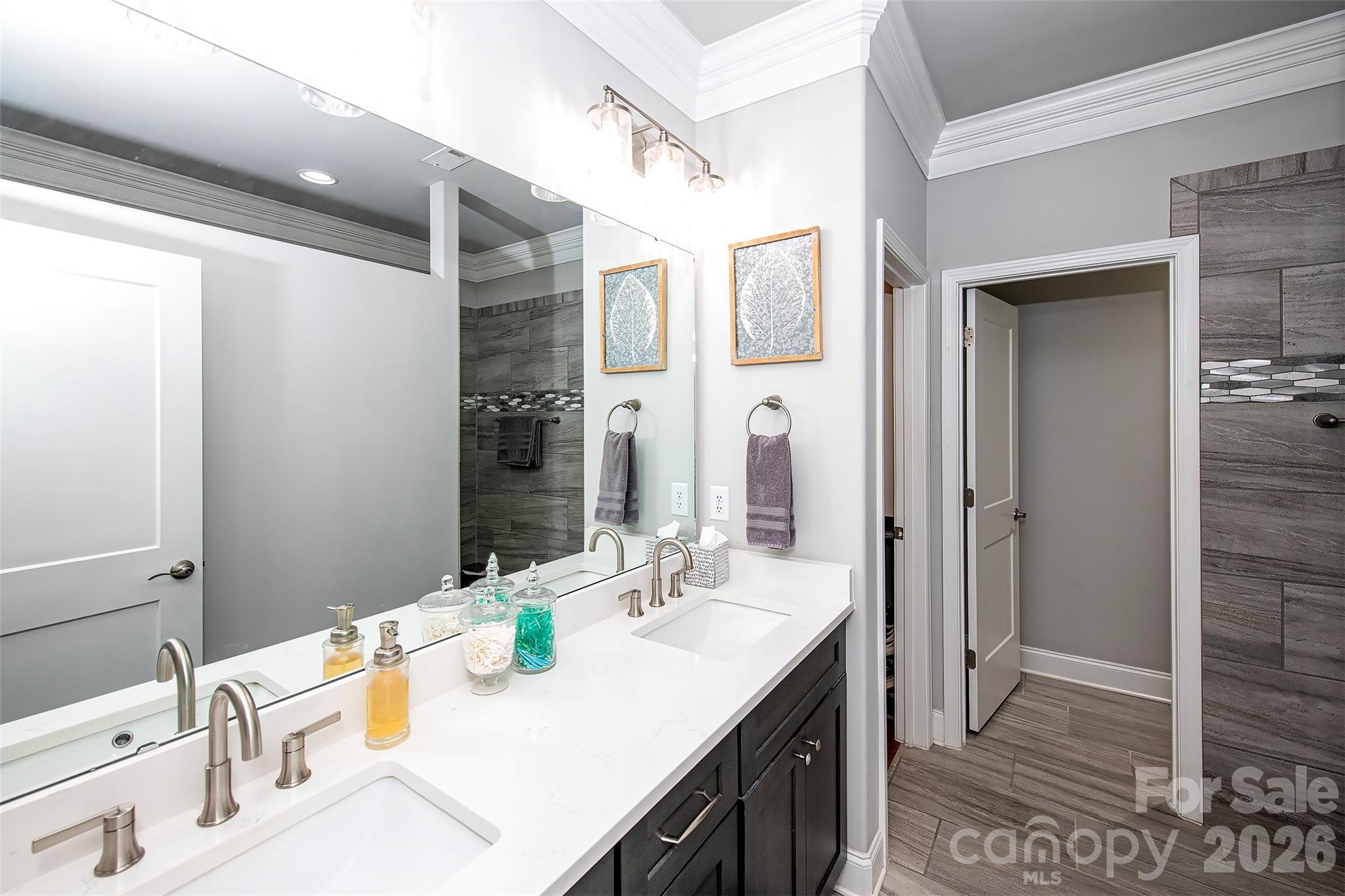 1414 Spring Ridge Lane Property Photo 13