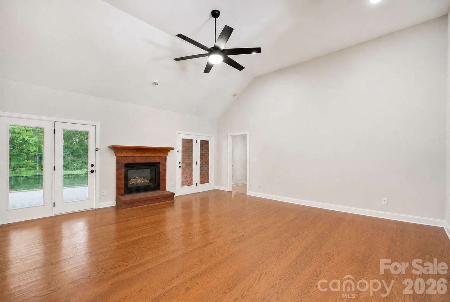 10846 Tyler Brook Lane Property Photo 9