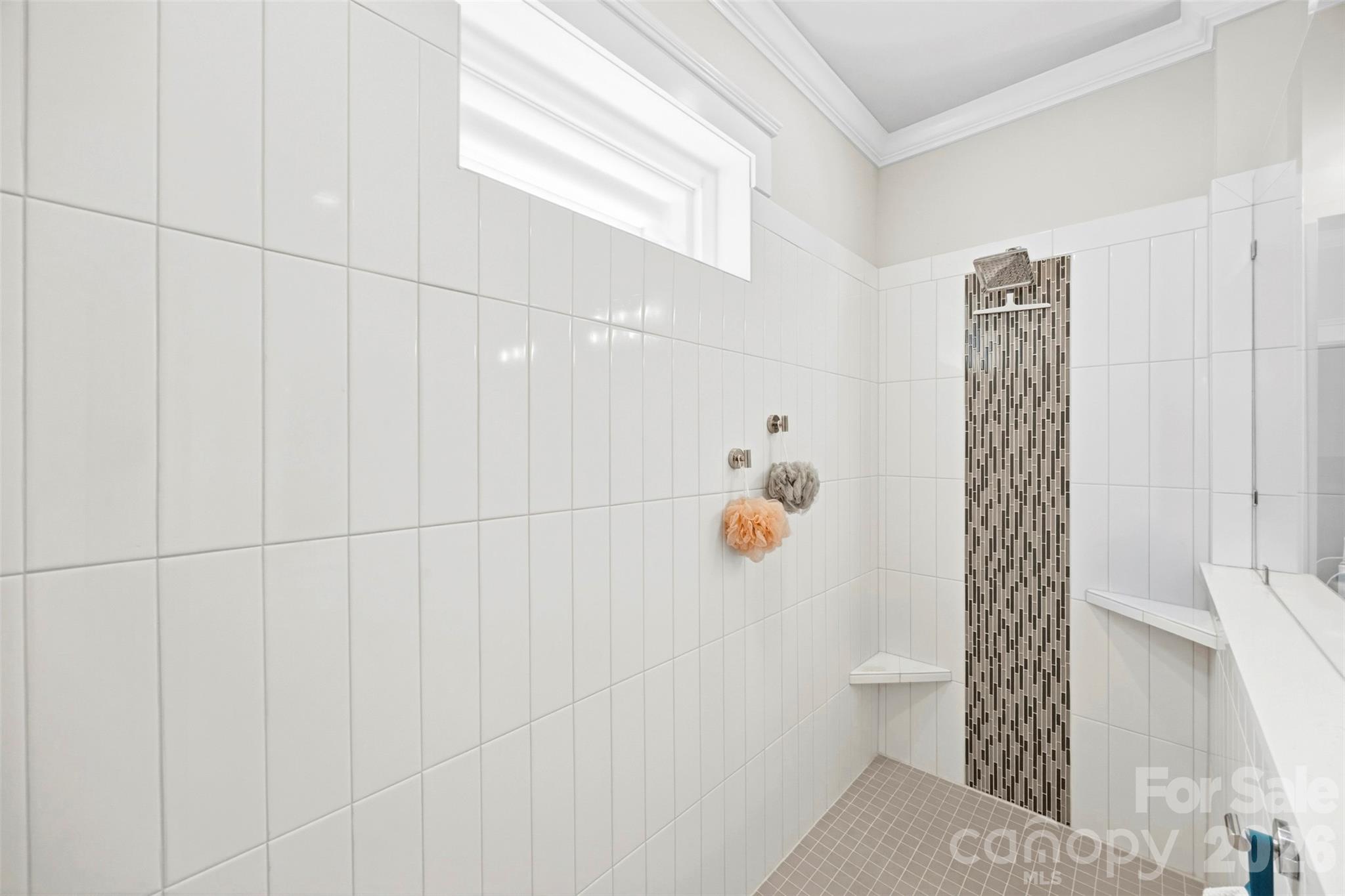 2510 Lola Avenue Property Photo 28
