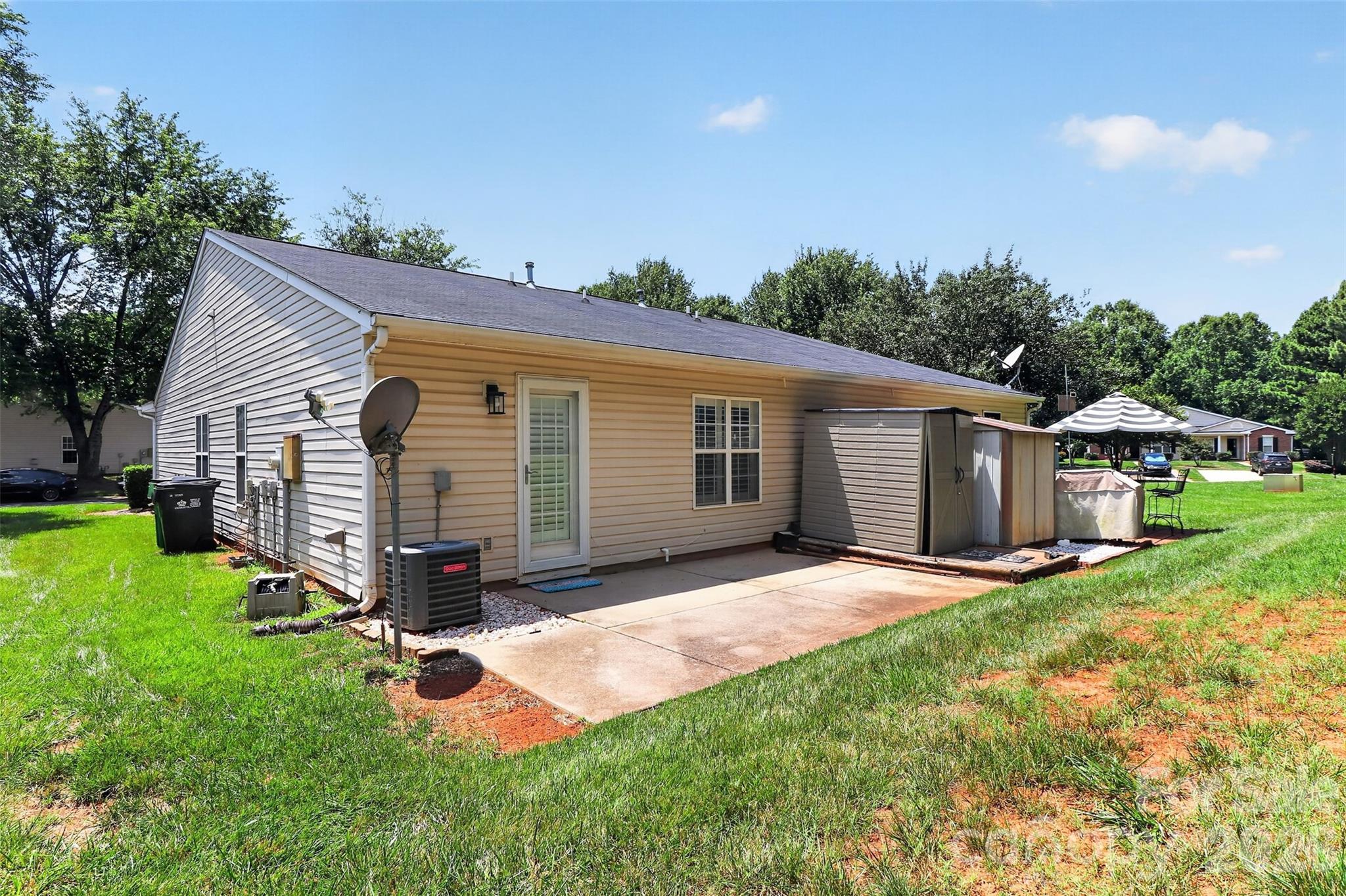 5422 Harris Cove Drive Property Photo 25