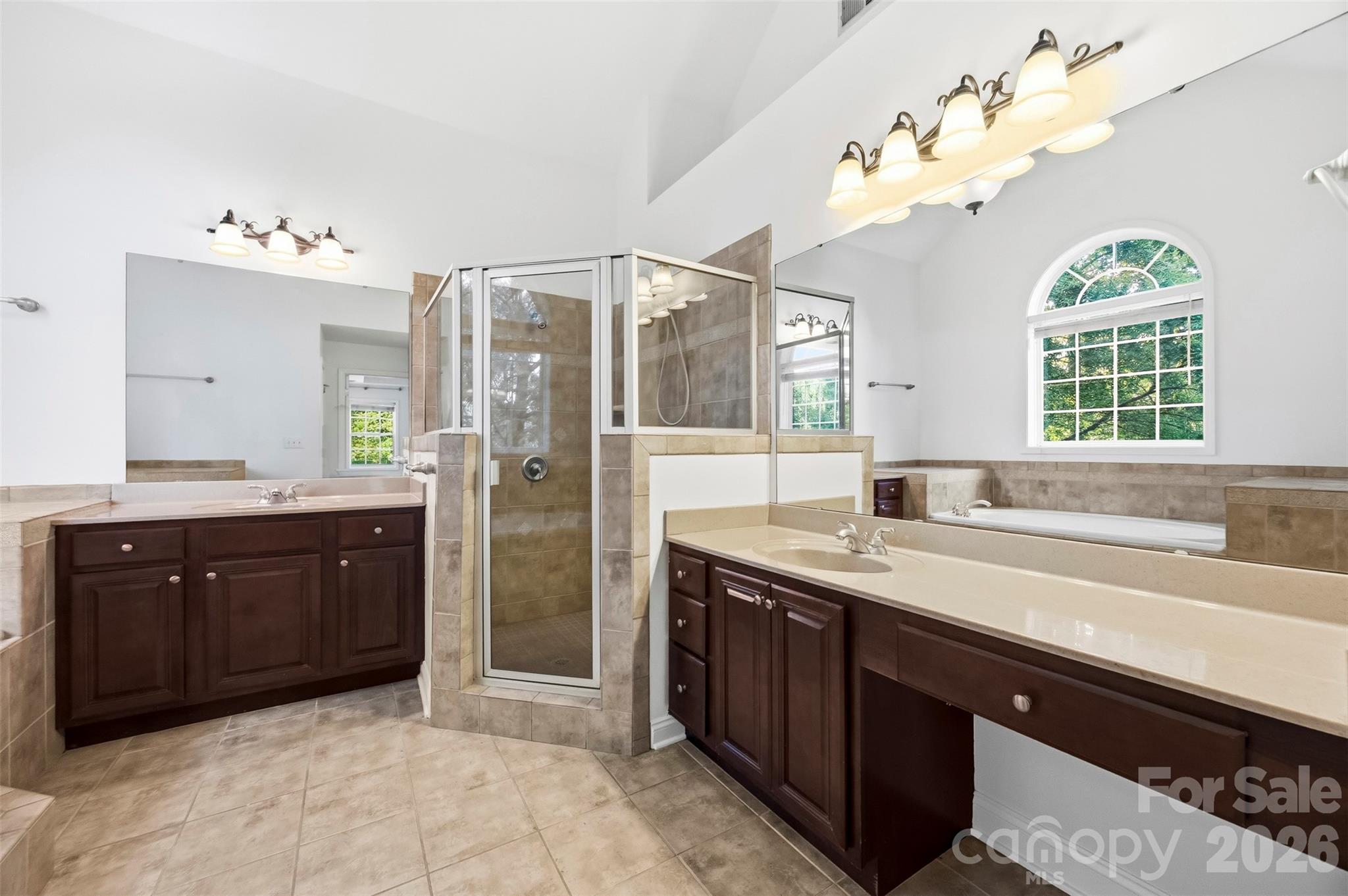 1703 Caddy Court Property Photo 29