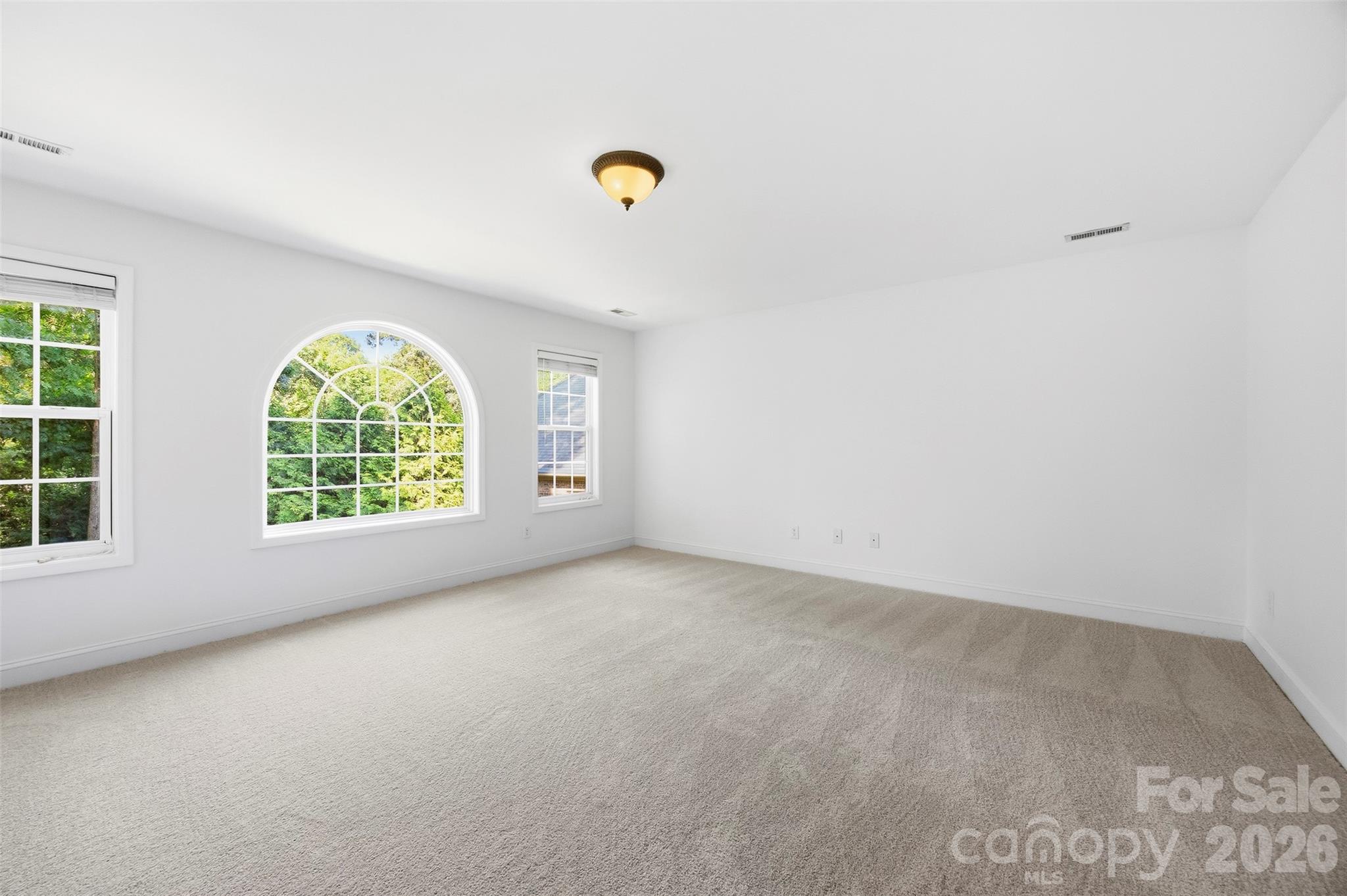 1703 Caddy Court Property Photo 32