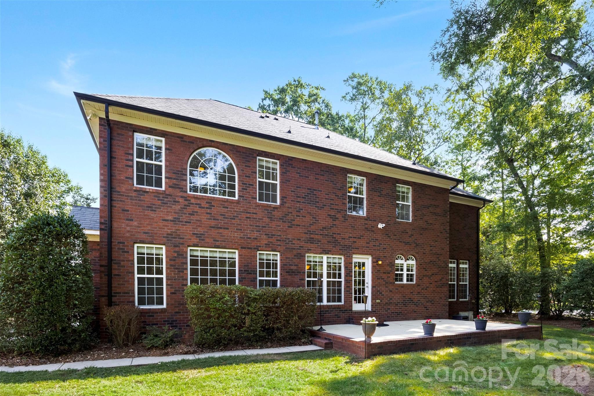 1703 Caddy Court Property Photo 35