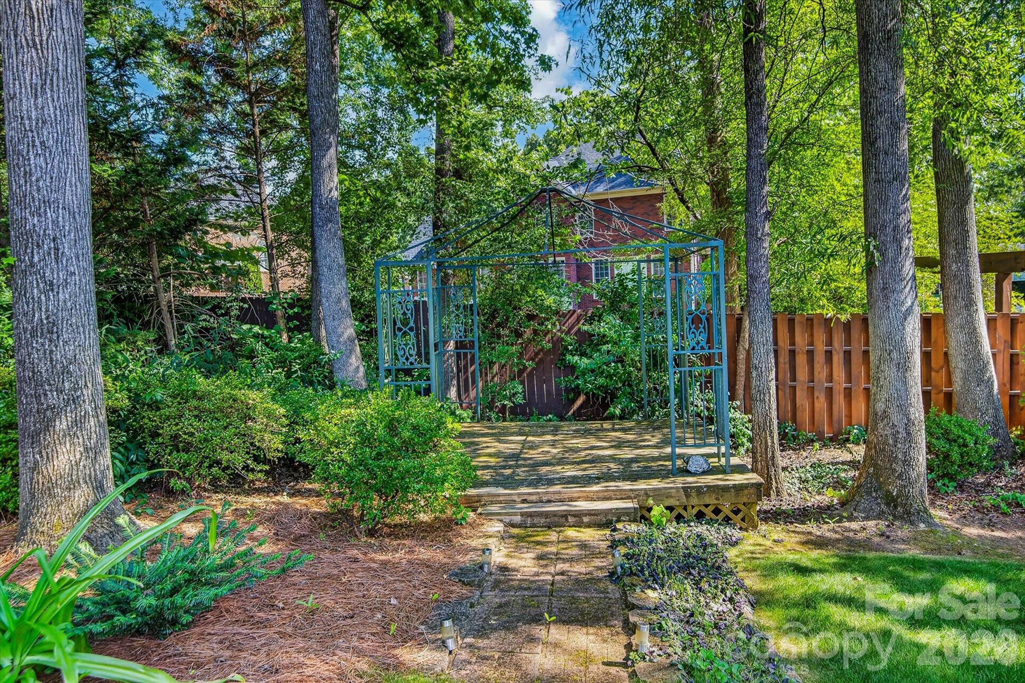 1541 The Crossing None Property Photo 39