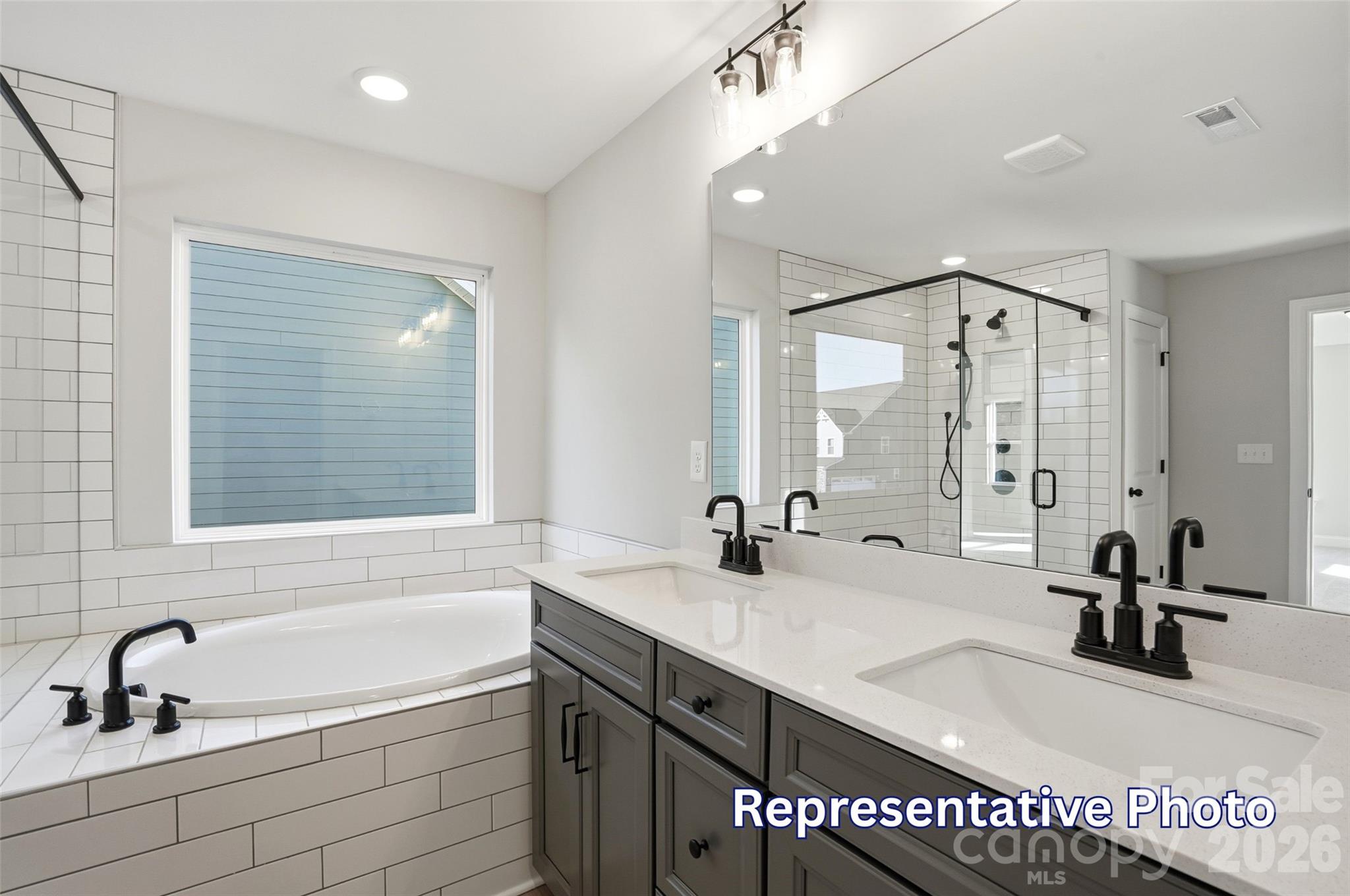 1067 Tradition Club Street Property Photo 32
