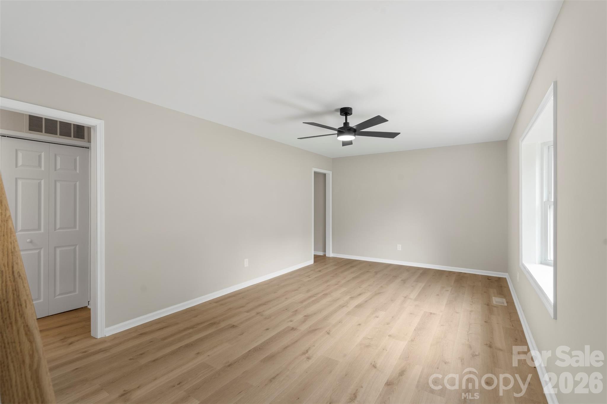 711 King Arthur Drive Property Photo 7