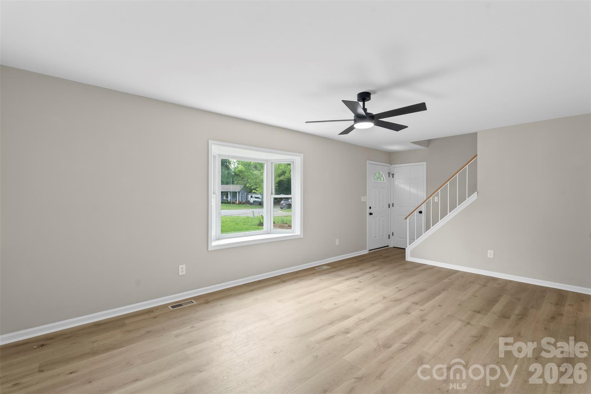 711 King Arthur Drive Property Photo 10