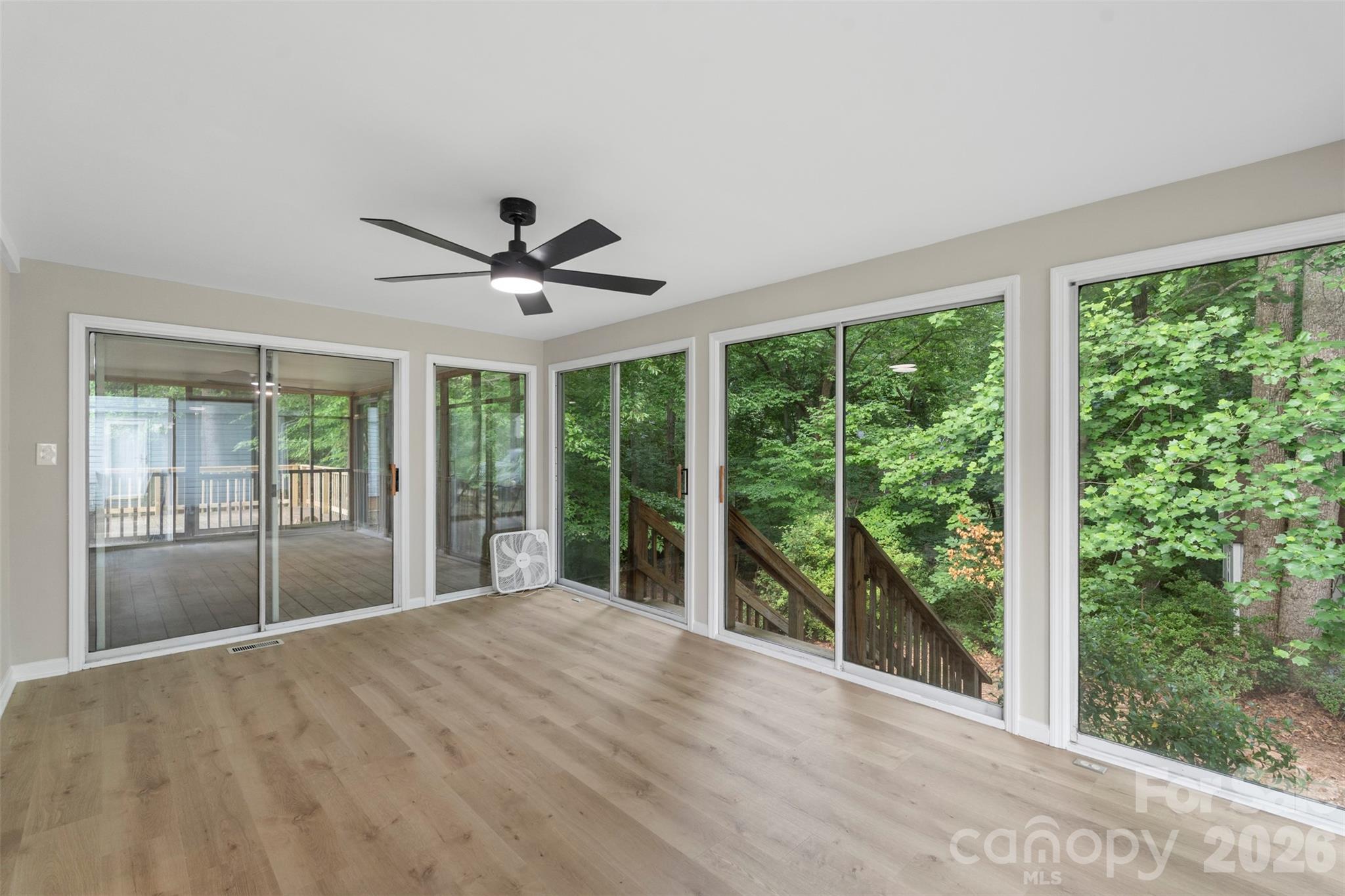 711 King Arthur Drive Property Photo 17