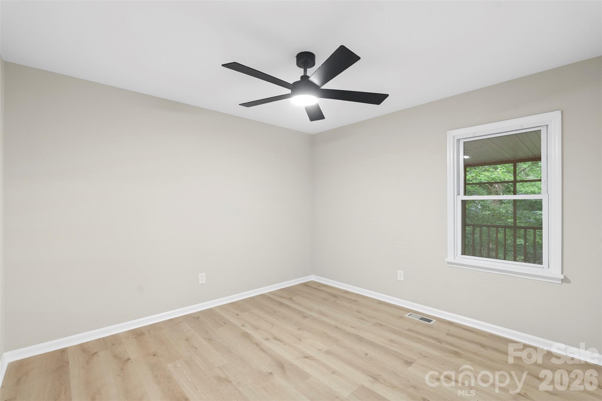 711 King Arthur Drive Property Photo 20