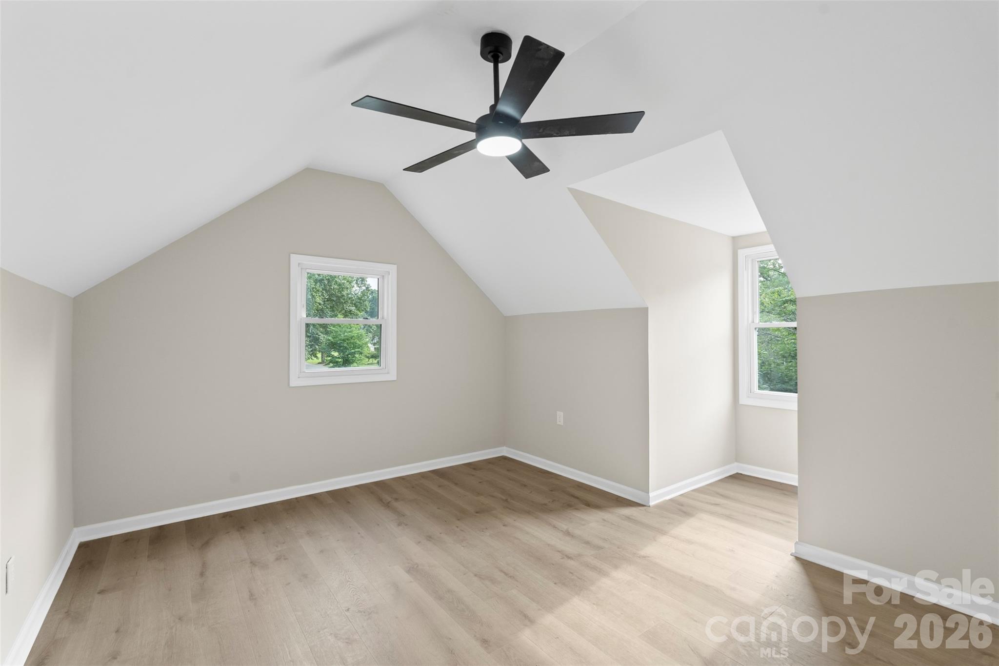 711 King Arthur Drive Property Photo 28