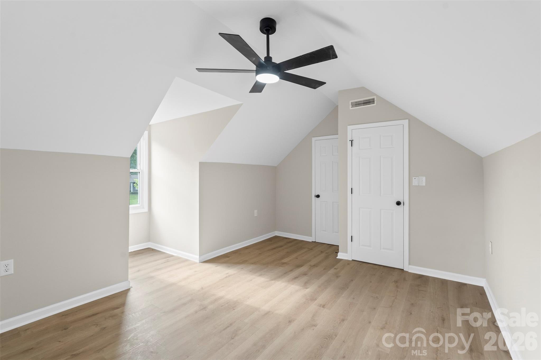 711 King Arthur Drive Property Photo 29