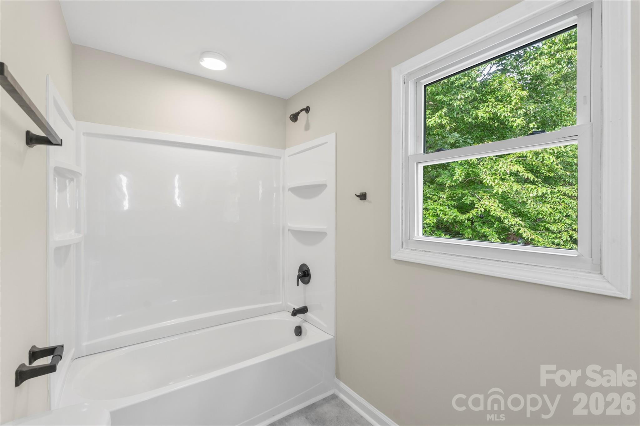 711 King Arthur Drive Property Photo 31