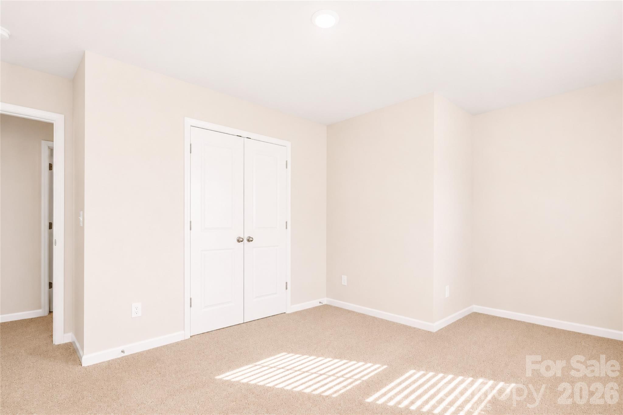 207 Roxanna Court Property Photo 13