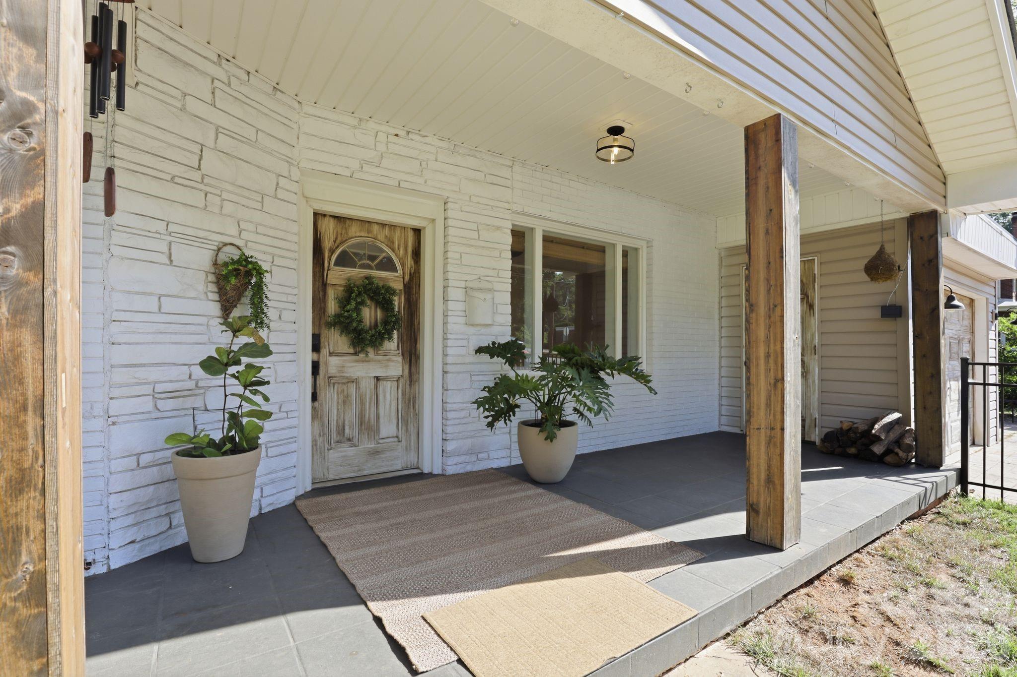 200 Feimster Street Property Photo 5