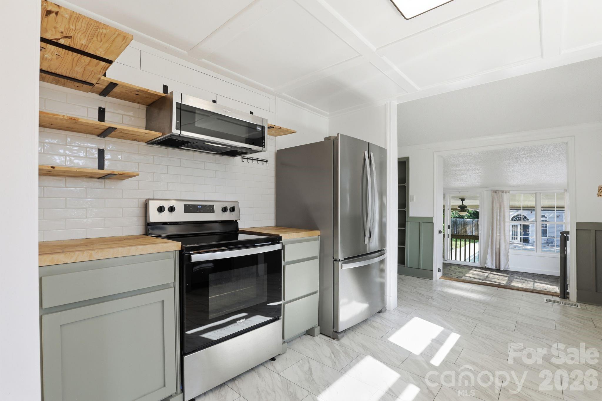 200 Feimster Street Property Photo 10