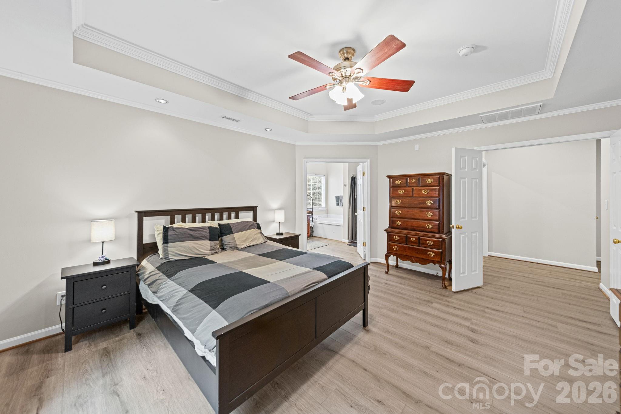 412 Amersham Lane Property Photo 20