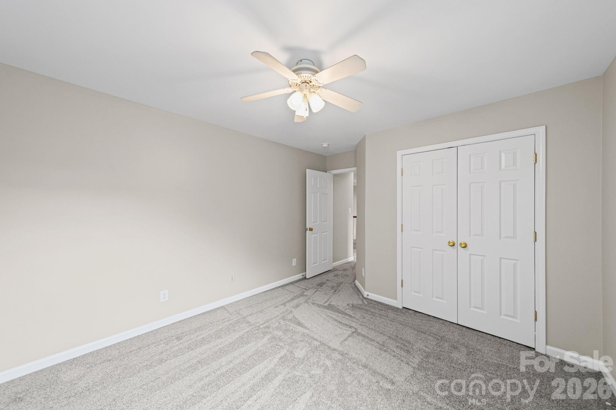 412 Amersham Lane Property Photo 27
