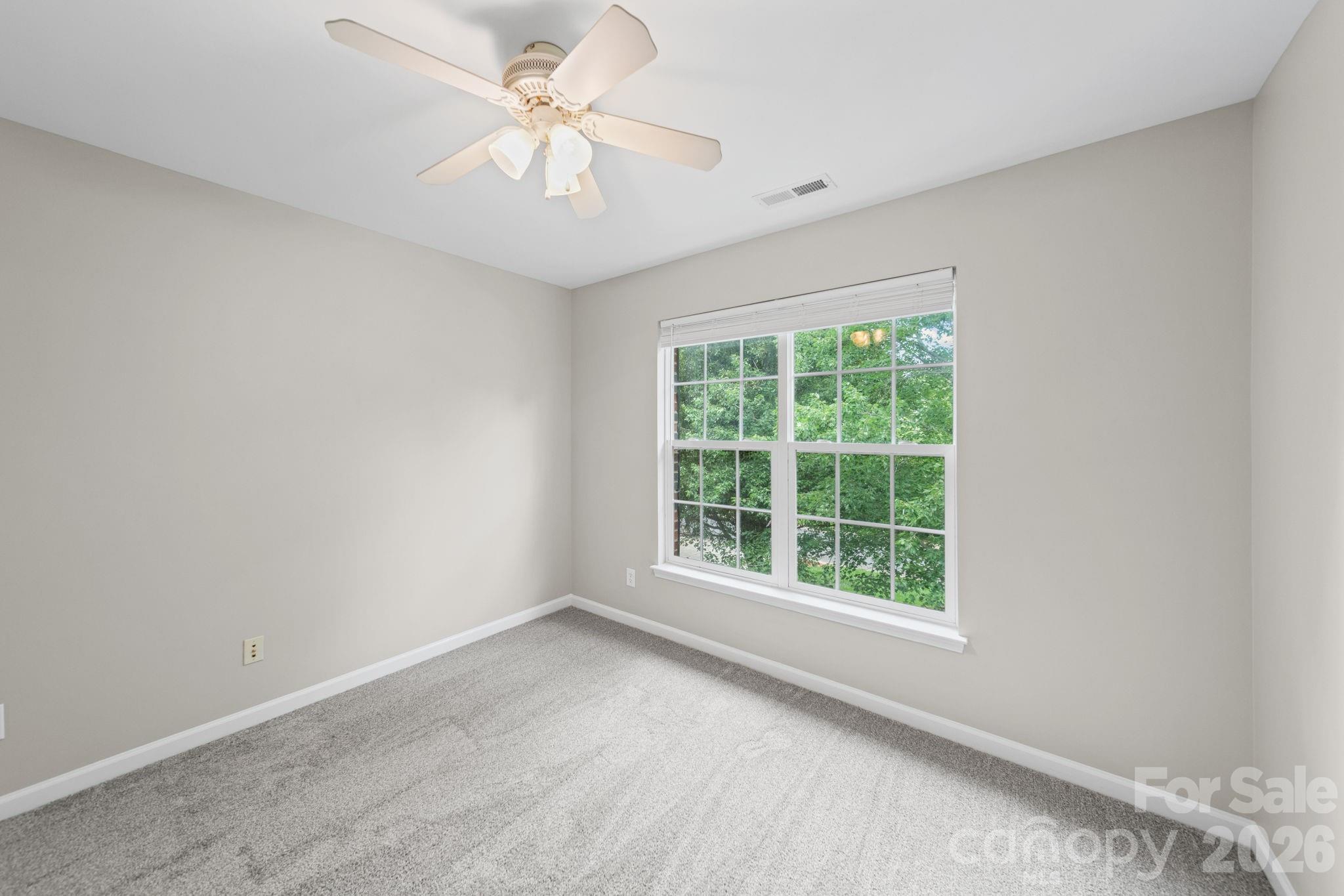412 Amersham Lane Property Photo 30